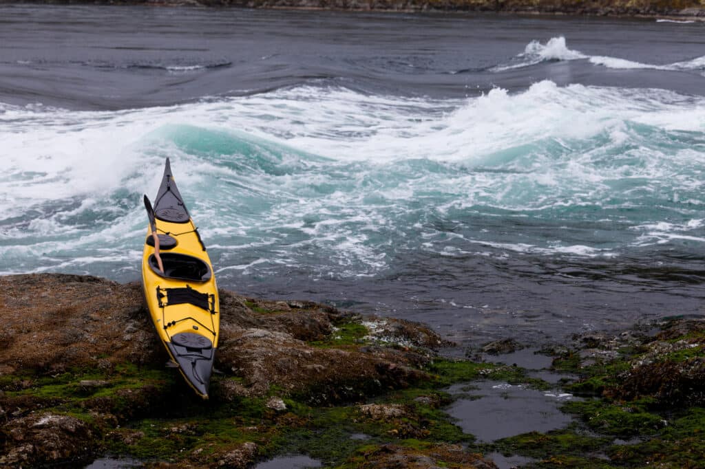 Difference Between Ocean Kayaking and Sea Kayaking