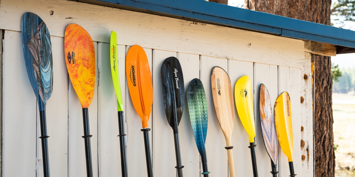 different ypes of kayaka paddles